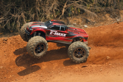 Traxxas - E-Maxx Brushless WP TQi TSM (ARTR) – Image 4